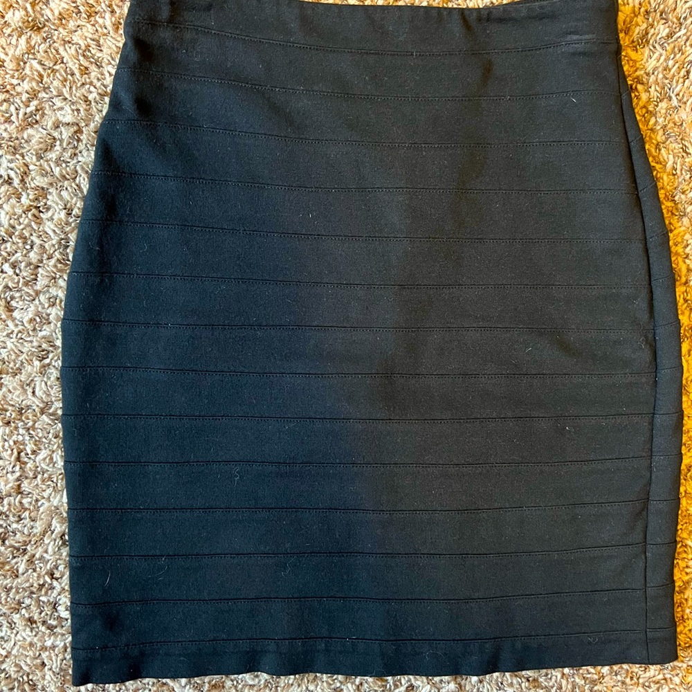 Express black pencil skirt - size 2